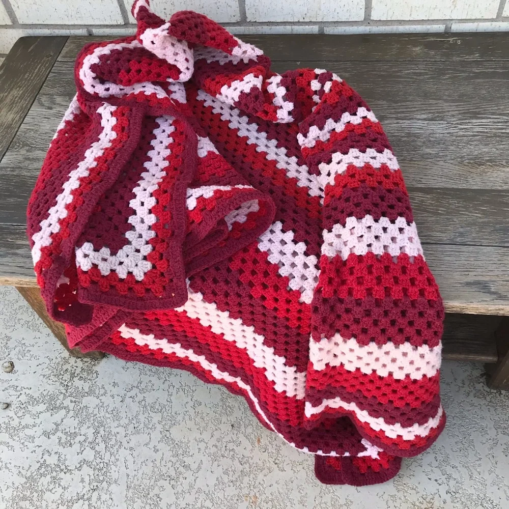 VINTAGE Crochet Red & Pink Hand Knit Throw Blanket Handcrafted
